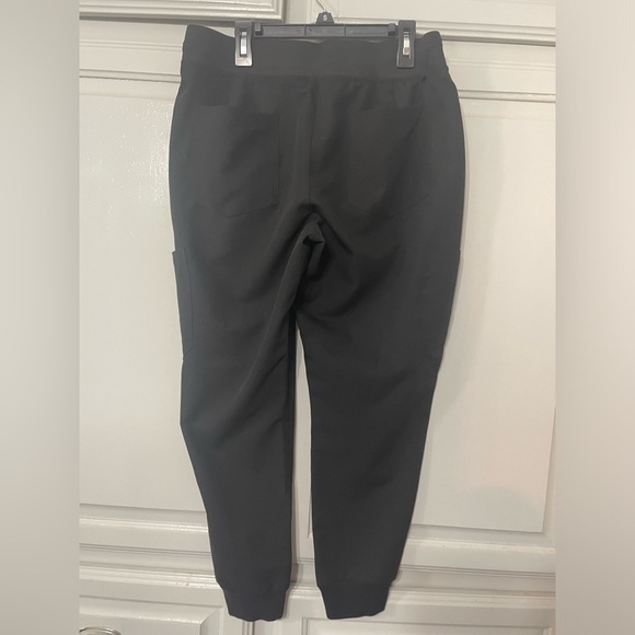 Black mandala scrub set - Picture 2 of 3